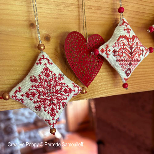 画像3: Christmas Decorations: Set of 6 ornaments with Baubles and Hearts